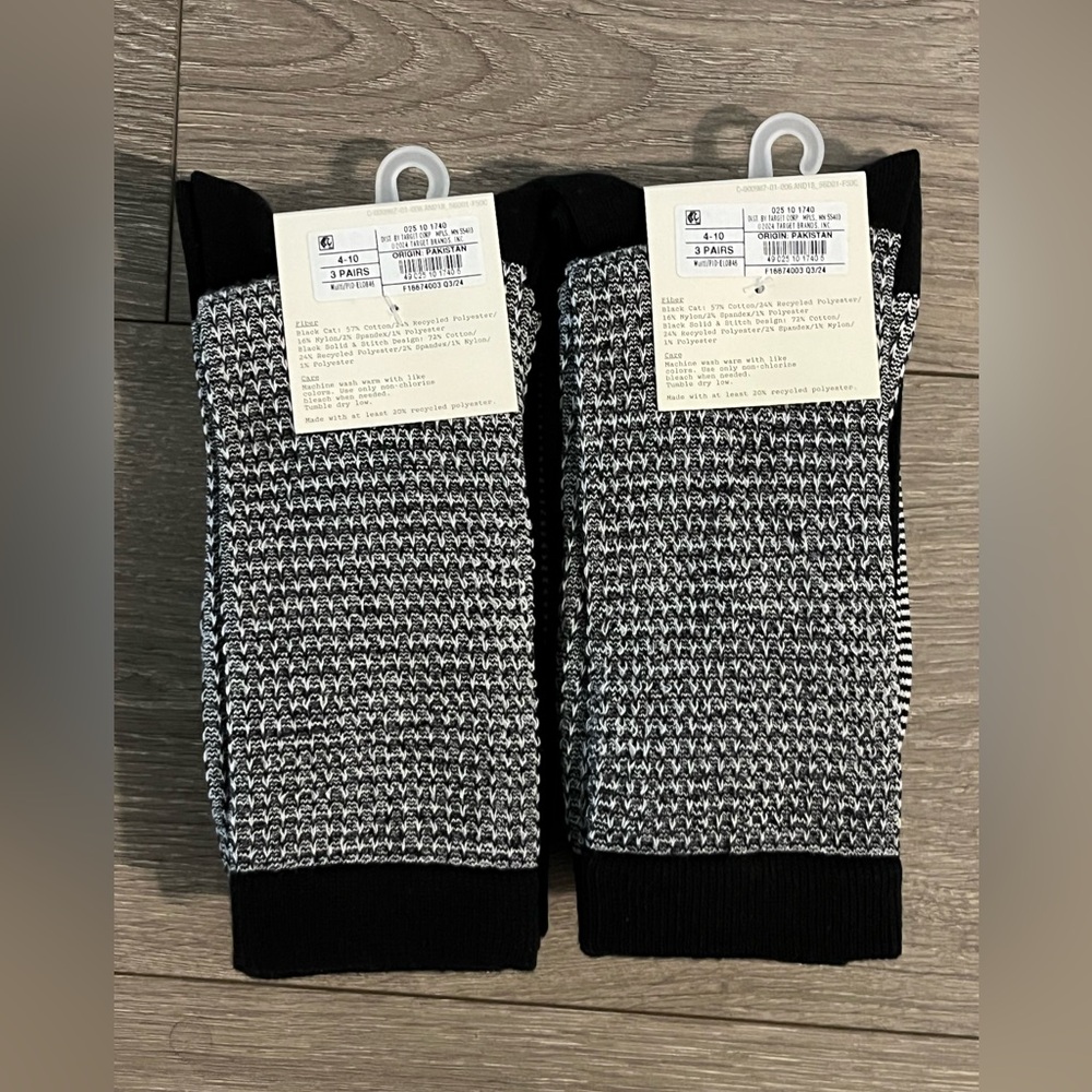 NWT A New Day 2, 3-Pack of Black and White Cat, Solid Black and Striped Socks - Picture 3 of 5